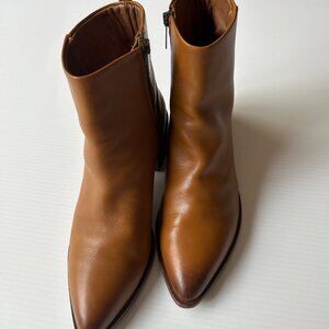 Gorgeous Thursday Boots, leather Tempo style, size 9.5, color: Toffee